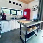 Вилла Miedzy Brzozami / W Lesie