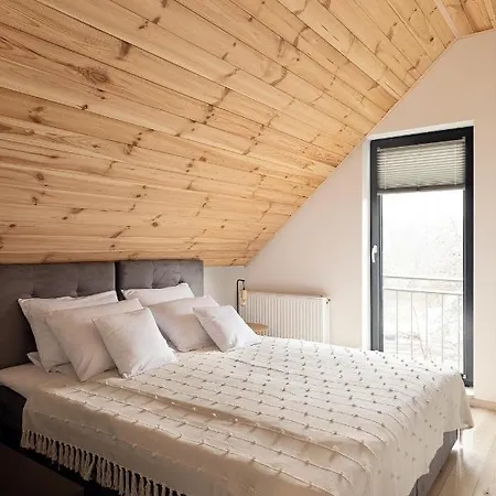 Miedzy Brzozami / W Lesie Villa