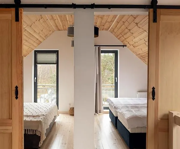 Villa Miedzy Brzozami / W Lesie *