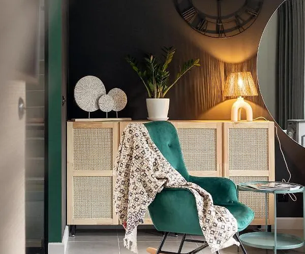 Miedzy Brzozami / W Lesie