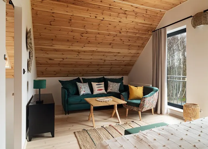 Miedzy Brzozami / W Lesie *